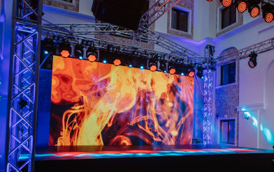 Зрелищность 