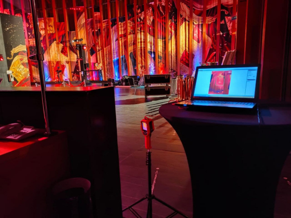 Ноутбук для организаторского контроля сцены 